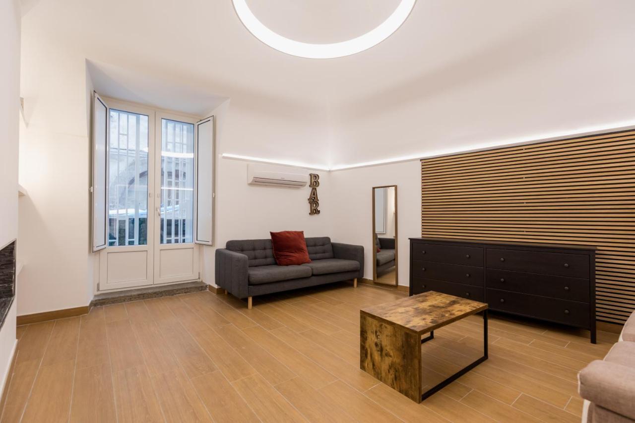 Exclusive Parking Flat X 4 Near Metro 1 Salvator Rosa Appartement Napels Buitenkant foto
